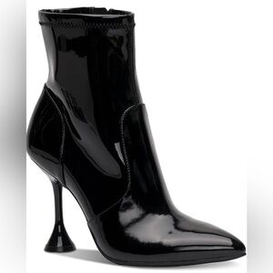 Elegant Black Ankle Boots